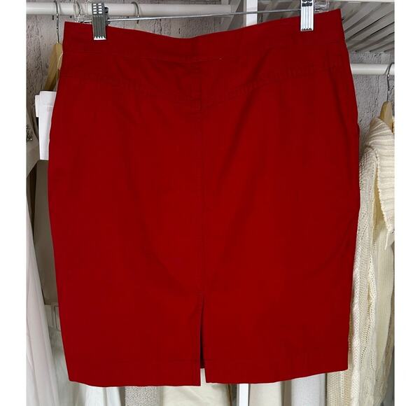 Liz Claiborne Women's Size 6 Red Knee Length Button Pocket Skirt #0385 - Picture 2 of 11
